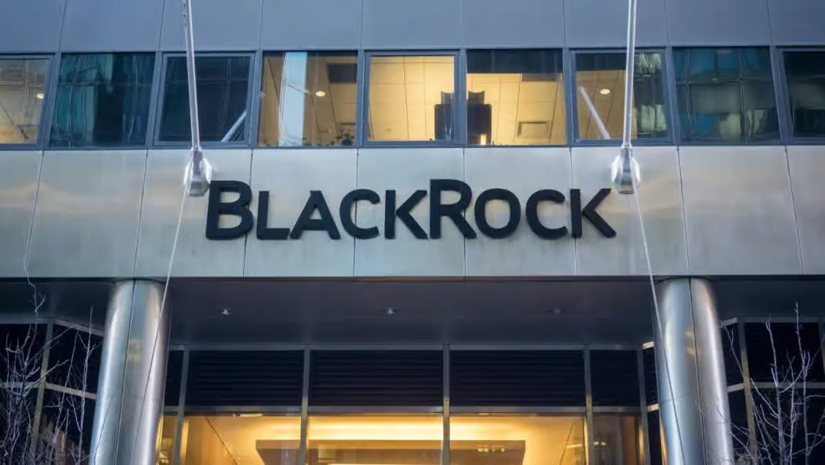 BlackRock building image related to Bitcoin ETF launch and new yield-bearing Bitcoin ETF filing