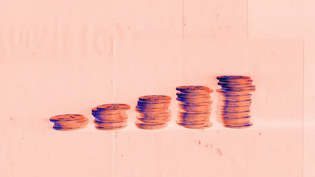 Orange and blue crypto coins arranged in a staircase formation on a white background. Small single coin on the left, followed by stacks of coins increasing in size and height. Professional illustration representing cryptocurrency price growth and rising value.